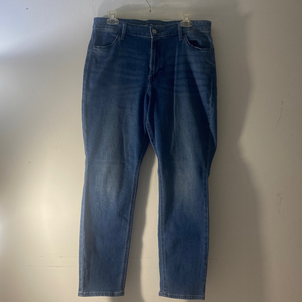 OLD NAVY | High Rise Wow Straight Leg Jeans
